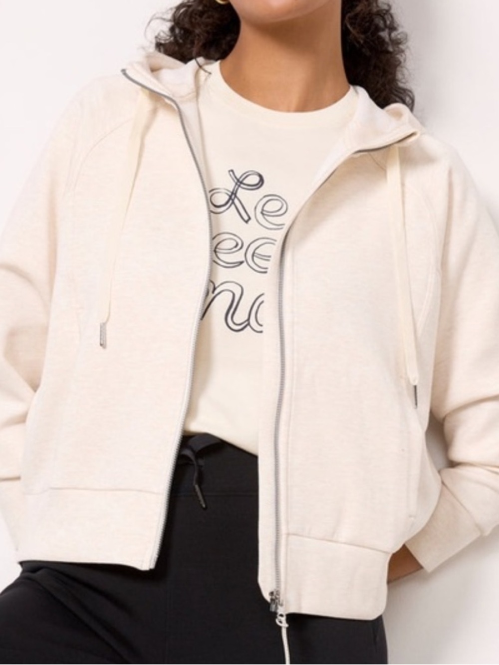 SPANX AIRESSENTIALS FULL ZIP HOODIE oatmeal
Heather M